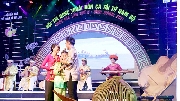 Giải Hoa sen vàng 2017