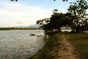 Ô Lâu, sông quê bến nhớ
