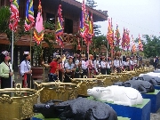 Khai mạc lễ hội đền Chín Gian