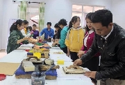 Khai mạc triển lãm "Di sản Cố đô Huế qua nghệ thuật ký họa"