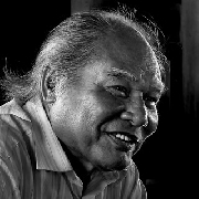 Chùm thơ Mai Văn Hoan