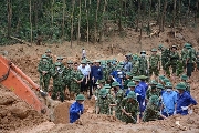 Người ở lại Rào Trăng
