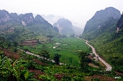 Làng và nhà ở xưa của người phía tây Huế