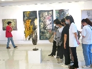 Triển lãm tranh "Sắc diện mới"