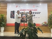 Giới thiệu sách "Dấu ấn Võ Văn Kiệt thời kỳ đổi mới"