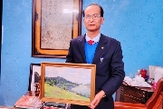 Tặng tranh quý của vua Hàm Nghi cho Huế