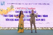 Tôn vinh văn nghệ sĩ và trao tặng thưởng các tác phẩm, công trình VHNT xuất sắc năm 2023