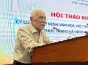 Phê bình văn học thời "văn hóa mạng lên ngôi"