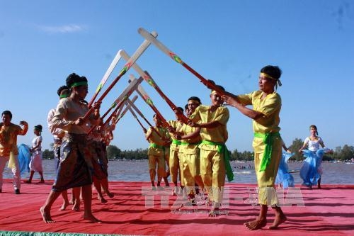 Khai mạc Ngày hội VHTTDL đồng bào Khmer lần thứ X năm 2016