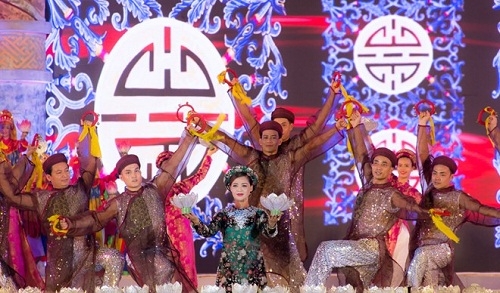 “Mùa đông xứ Huế”- tinh túy của văn hóa Huế sẽ biểu diễn tại Nhà hát Lớn