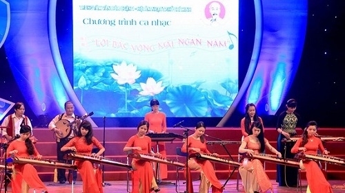 Phát huy chất liệu dân gian trong âm nhạc