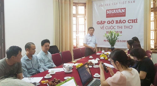 Tạp chí Nhà văn và Tác phẩm tổ chức Cuộc thi thơ 2017-2018