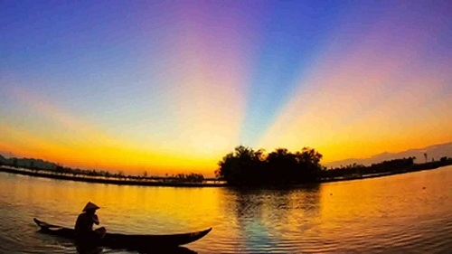 Em, nỗi nhớ - dòng sông