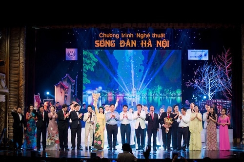 Ấn tượng với “Sóng đàn Hà Nội”