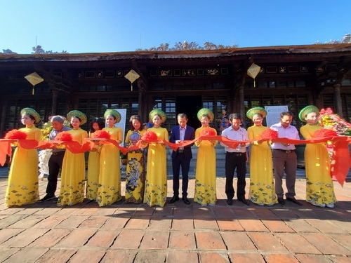 Khai mạc triển lãm "Một thời bút nghiên"