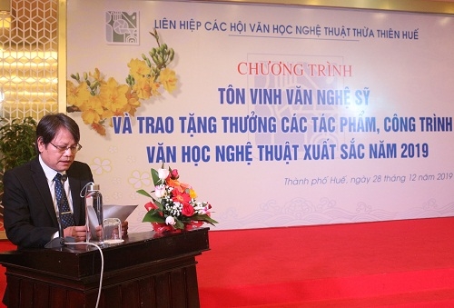 Chương trình tôn vinh văn nghệ sĩ và trao tặng thưởng các tác phẩm, công trình VHNT xuất sắc năm 2019