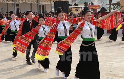 Mời xòe