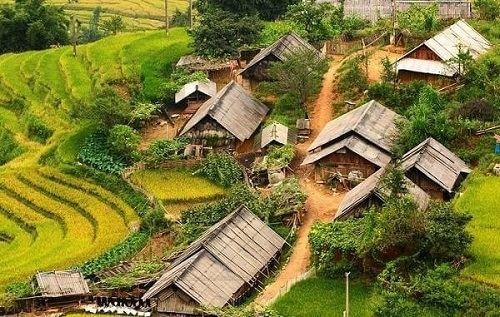 Hát bên bản làng em