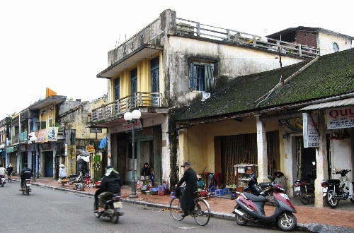 Cảm nhận về Phố cổ Gia Hội - Chợ Dinh