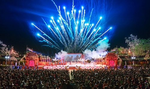  Festival Huế năm 2020: Khai mạc vào ngày 26/8 và bế mạc vào ngày 31/8.