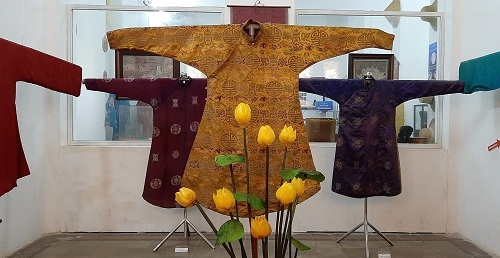 Khai mạc "Không gian trưng bày và thao diễn Nghề may áo dài Huế"