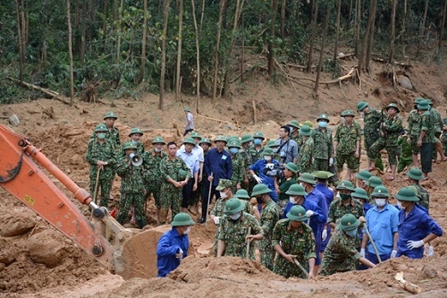 Người ở lại Rào Trăng