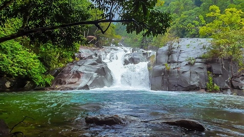 Tìm suối tắm tiên
