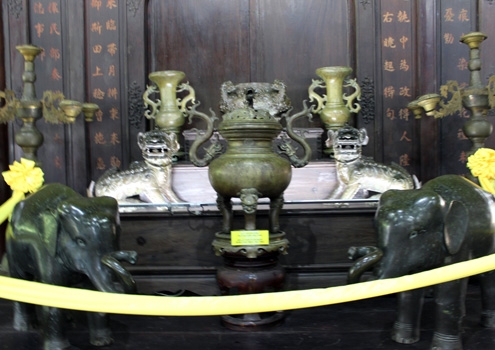 Sự tác động của bối cảnh lịch sử và văn hóa xã hội thời kỳ tiền Nguyễn đến nghệ thuật đồ đồng thời Nguyễn