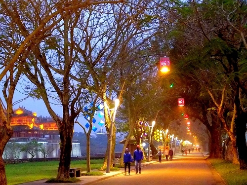 Phố đêm Hoàng thành Huế chính thức khai trương vào ngày 22/4