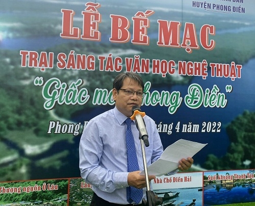 Hơn 100 tác phẩm về đất và người Phong Điền ra đời