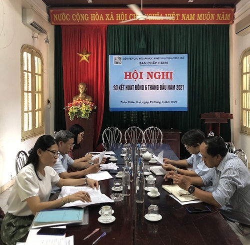 Đảng đoàn Liên hiệp các Hội Văn học nghệ thuật tỉnh thực hiện có hiệu quả Thông báo 158-TB/TW của Ban Bí thư