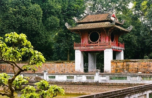 Tọa đàm trực tuyến "Đánh thức tiềm năng văn hóa Việt"