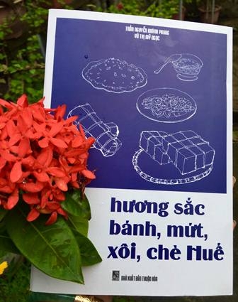 Mãi tỏa thơm "Hương sắc bánh, mứt, xôi, chè Huế"