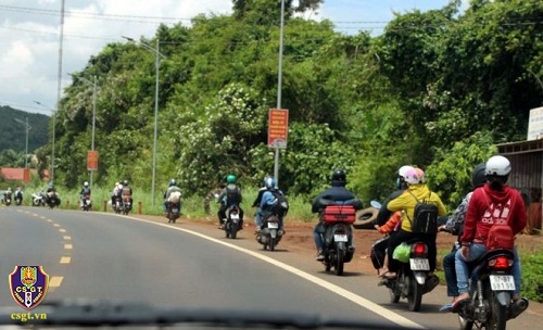 Tựa vào lòng Huế!