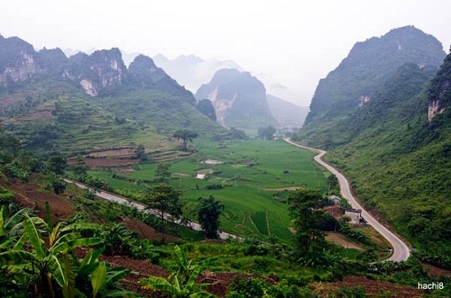 Làng và nhà ở xưa của người phía tây Huế