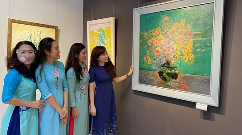 Triển lãm “Ước mơ xanh” mừng ngày 8-3