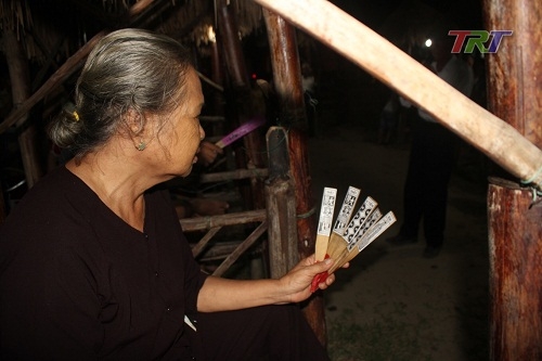 Về Thủy Thanh chơi bài chòi