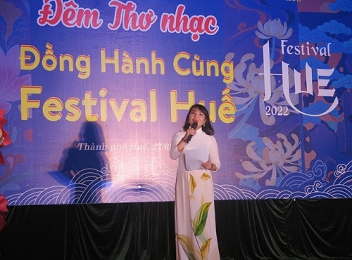 Thơ ca đồng hành cùng Festival Huế 2022