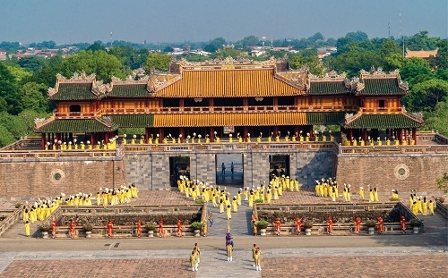 Tinh thần gìn giữ di sản văn hóa Huế nhìn từ quan điểm và hành động của hội "Những người bạn Cố đô Huế"