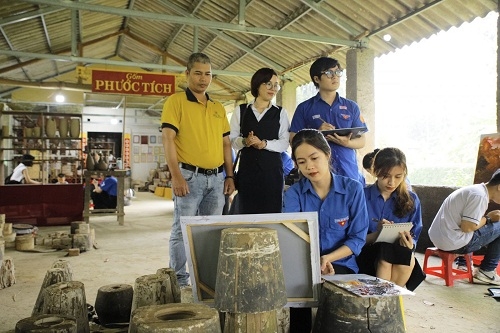 Làng cổ Phước Tích qua góc nhìn của mỹ thuật tạo hình