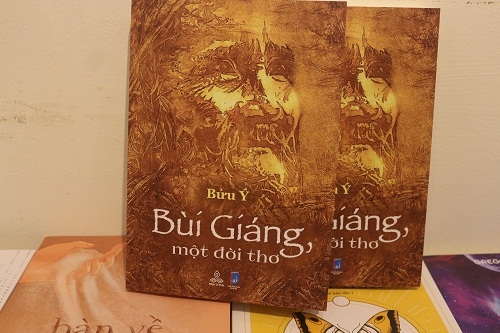 Nhà văn, dịch giả Bửu Ý ra mắt tập sách "Bùi Giáng - Một đời thơ"