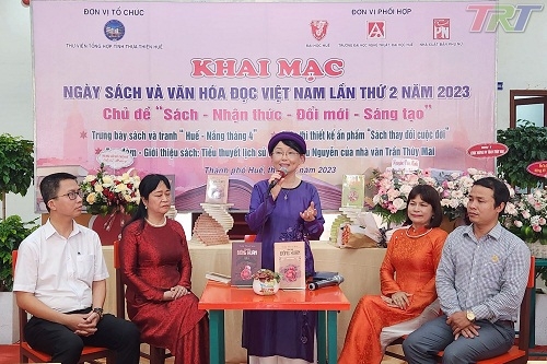 Tiểu thuyết lịch sử viết về triều Nguyễn của nhà văn Trần Thùy Mai