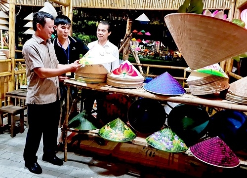 Festival Nghề truyền thống Huế 2023: Sôi động, ý nghĩa và hiệu quả