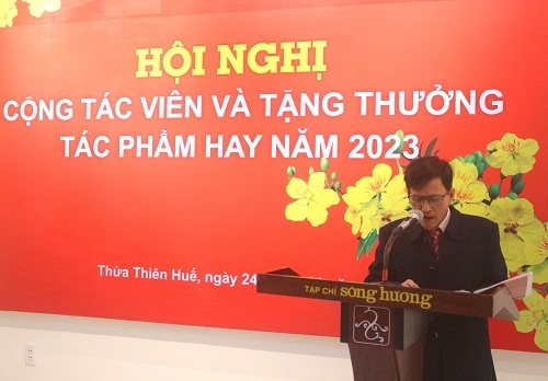 Tạp chí Sông Hương tặng thưởng tác phẩm hay năm 2023