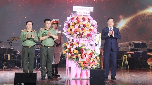Khai mạc Hội diễn nghệ thuật quần chúng Công an nhân dân khu vực III
